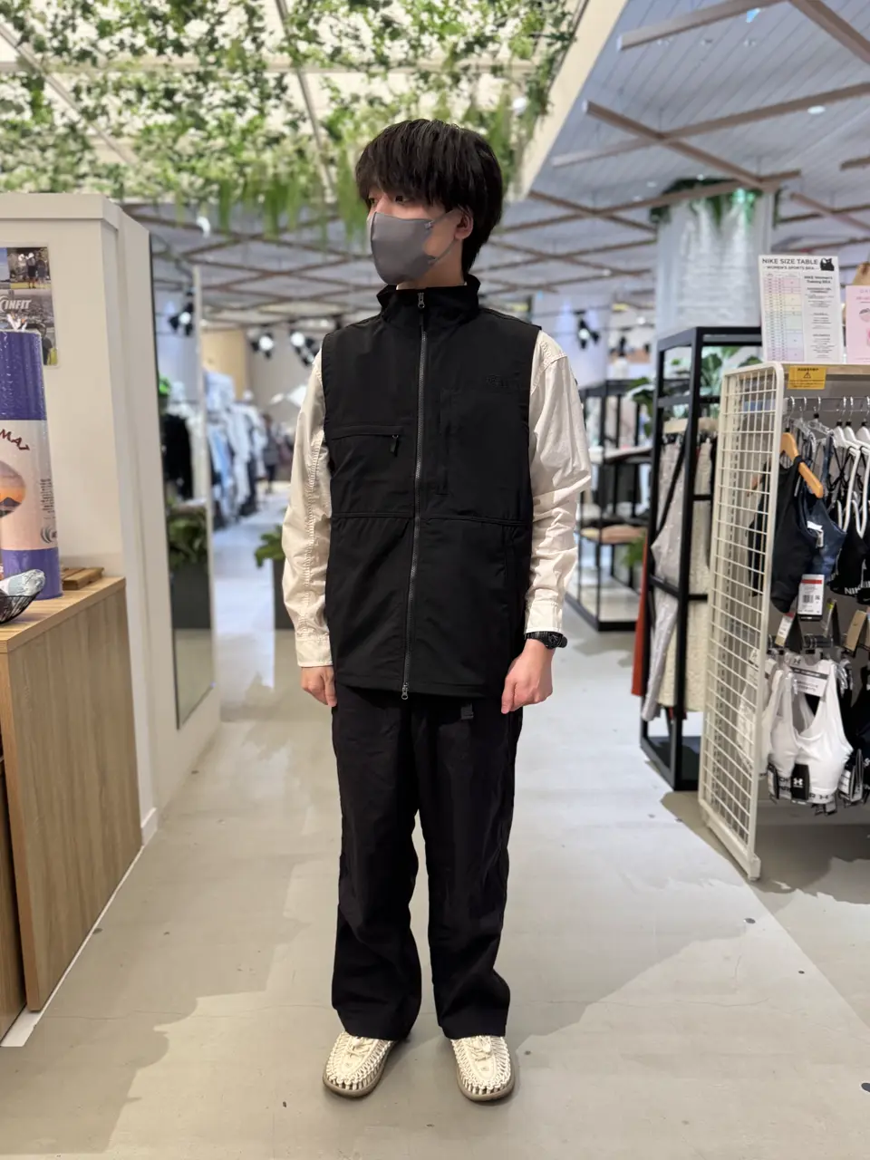 US限定 THE NORTH FACE フリーダムビブパンツ L ブラック 黒 US限定 THE NORTH FACE フリーダムビブパンツ L ブラック 黒