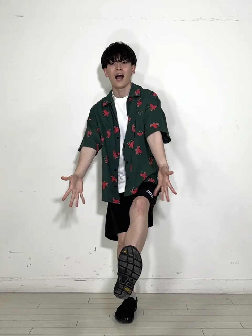 かいちゃんの投稿(1394938174333042688)