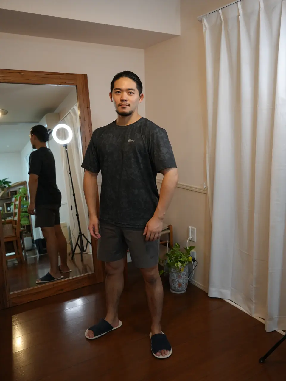 望月詞音の投稿(1433705980612358144)