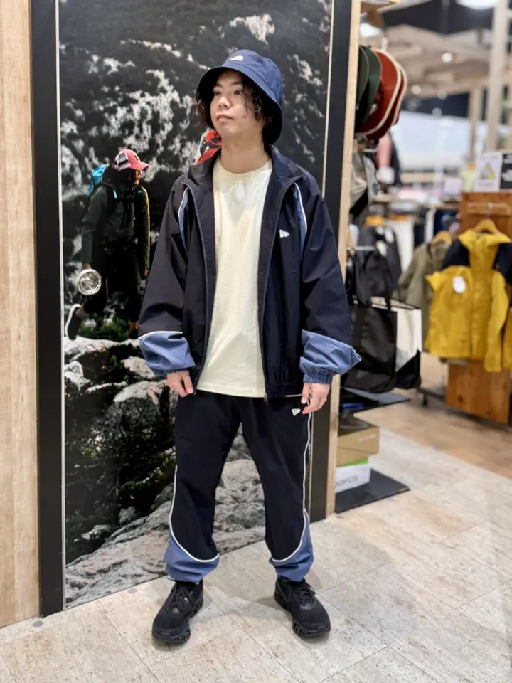 ニューエラ オーバーサイズド パイピング トラックジャケット メンズ