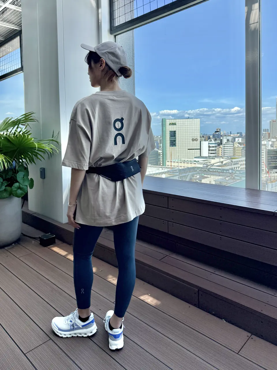 LOOK 03 - 2