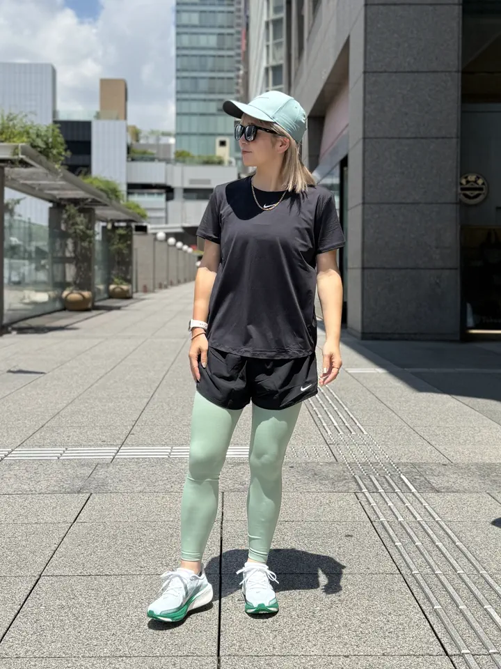 ナイキ ドライフィット ワン ミッドライズ ショートパンツ NIKE Dri