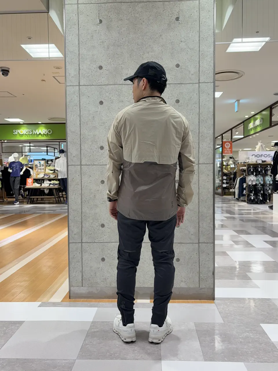 LOOK 04 - 2