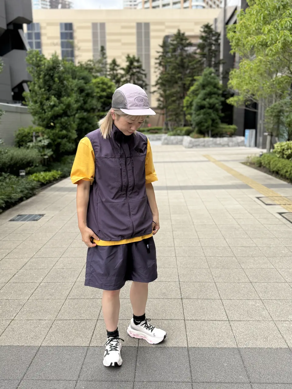 LOOK 01 - 3