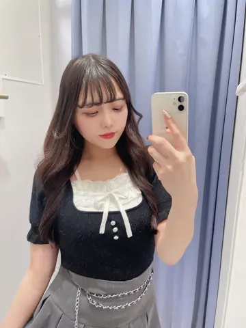 エブリン evelyn 胸元レースラメニット ブラック 676398_130357_1_t_360_20250312