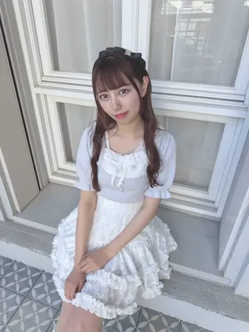 evelyn 胸元レースラメニット 胸元レースラメニット｜evelyn（エブリン）公式通販サイト