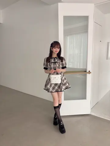 evelyn コーデュロイリボンロンパース 新品タグ付き evelyn on X: 