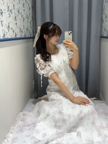 エブリン　水瀬さらら　花柄フリルフレアOP IBU(8/7に削除します) エブリン 水瀬さらら 花柄フリルフレアOP IBU(8/7に削除します