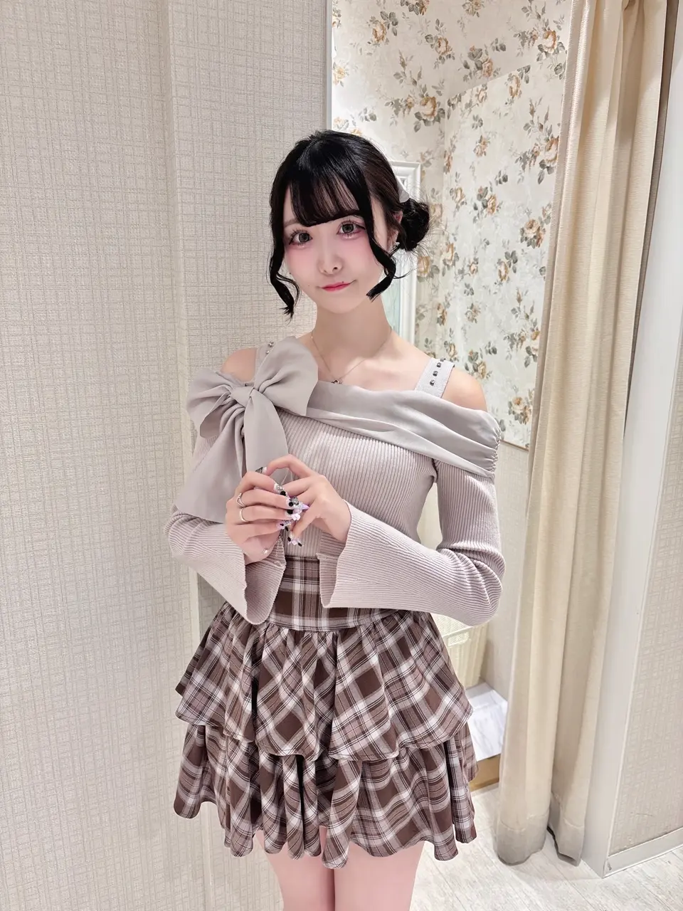 evelyn リボンオフショルニットOP ピンク【安心の新品】即日発送 リボンオフショルニットOP｜evelyn（エブリン）公式通販サイト