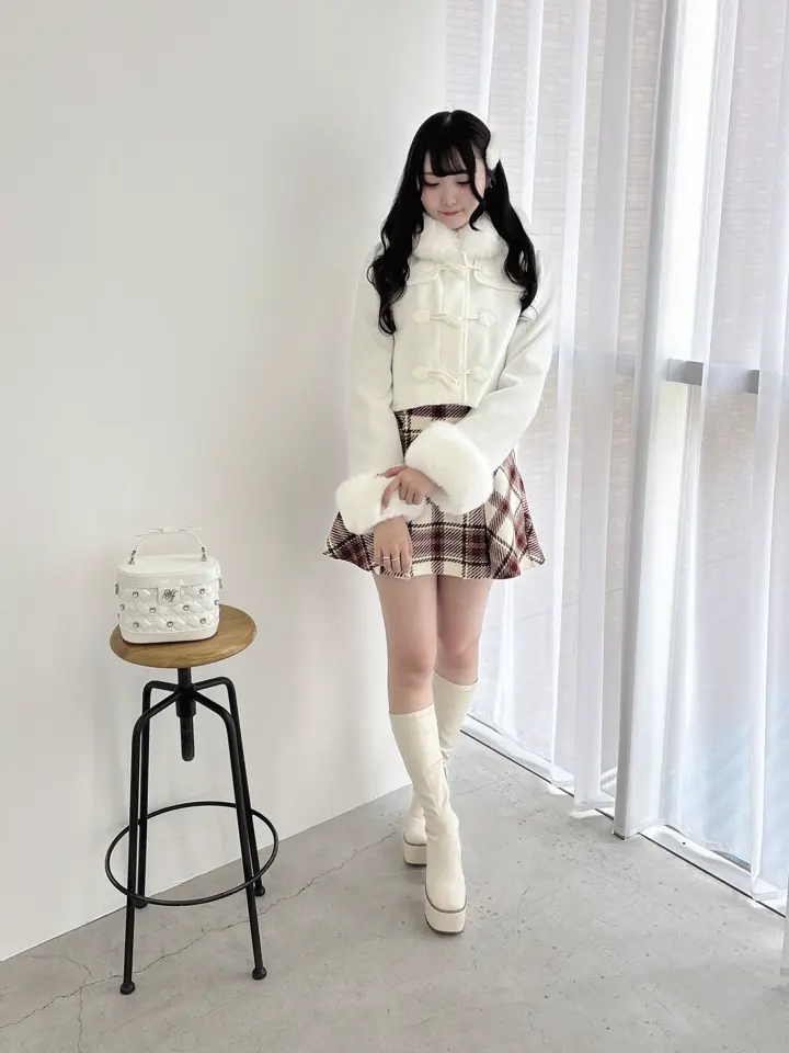 evelyn エブリン リボンファーショートダウン リボンサテンブルゾン｜evelyn（エブリン）公式通販サイト