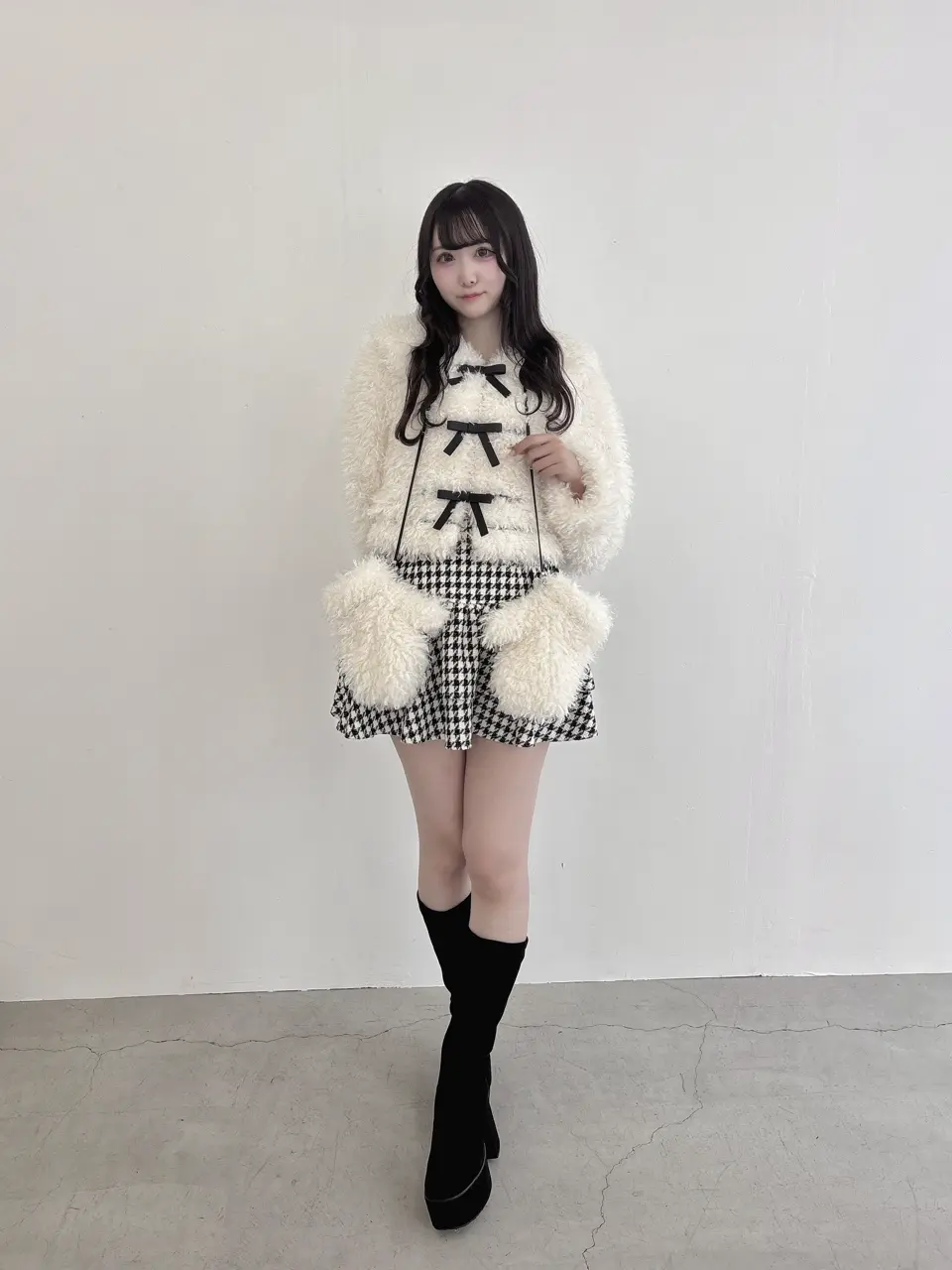 ミトン付きリボンファーコート｜evelyn（エブリン）公式通販サイト