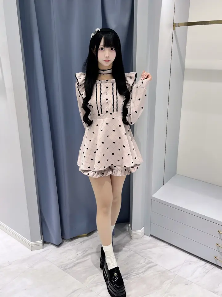 厚底チャームローファー｜evelyn（エブリン）公式通販サイト