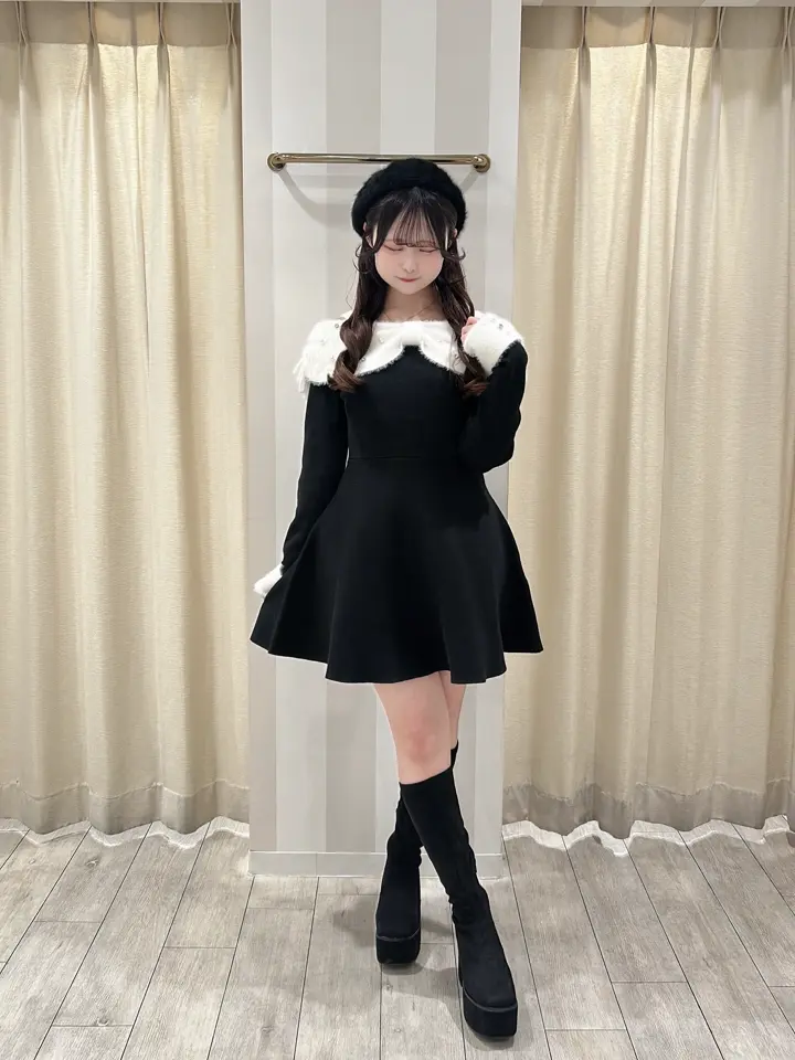 リボンオフショルミニワンピース｜evelyn（エブリン）公式通販サイト