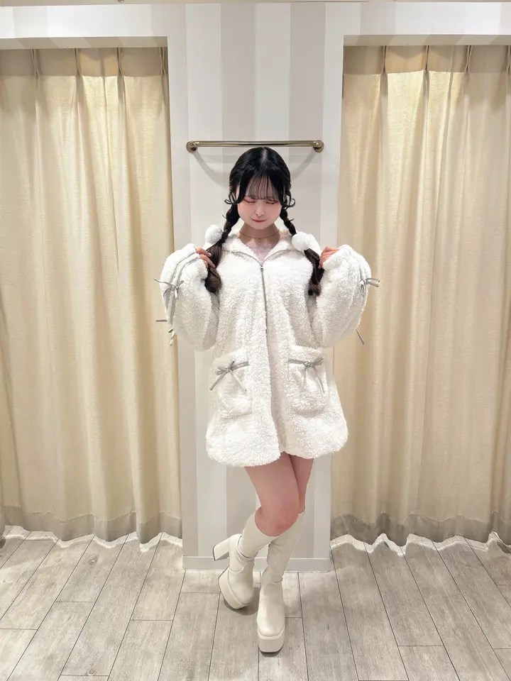 使用済❤︎evelyn ユルリボンコート ベージュ リボンボアコート｜evelyn（エブリン）公式通販サイト