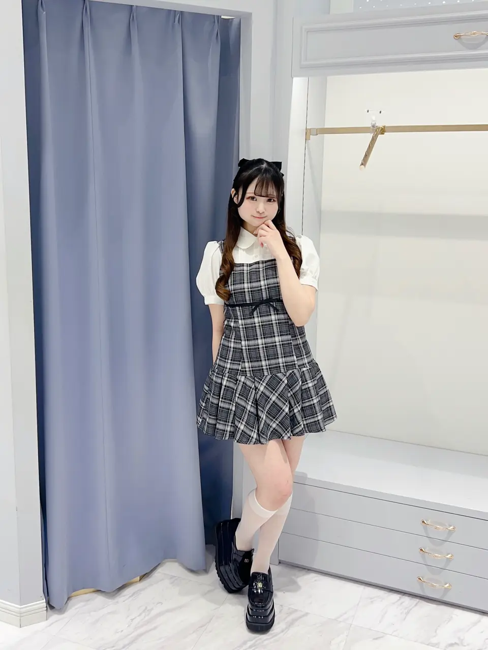 バストリボンチェックミニワンピース｜evelyn（エブリン）公式通販サイト