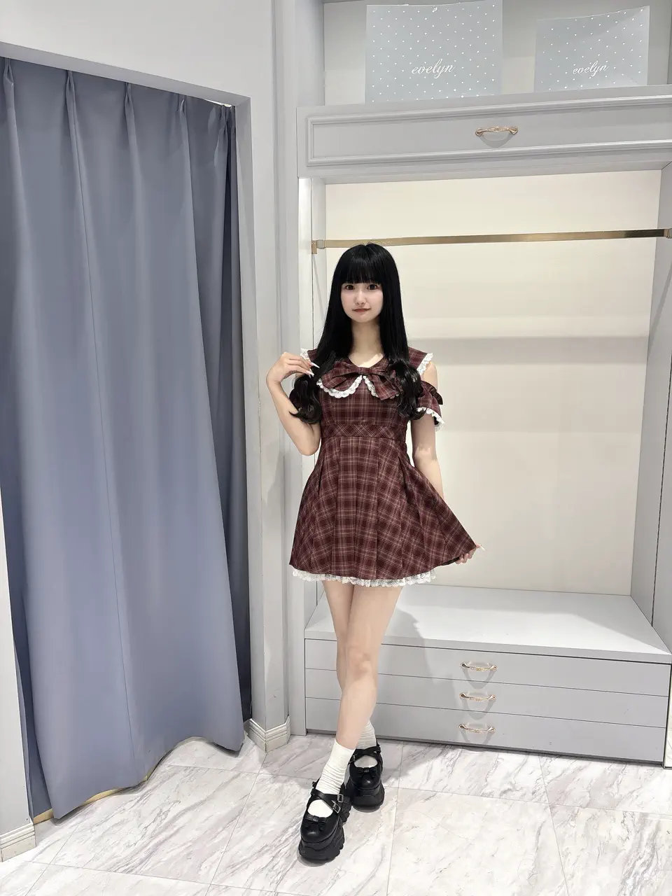 suzuのスタッフページ