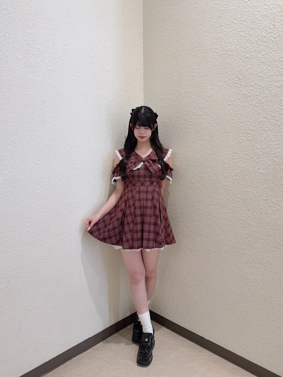 【新品未使用】evelyn チェックリボン大襟ワンピース ワイン オフショル チェックリボン大襟ワンピース｜evelyn（エブリン）公式通販サイト