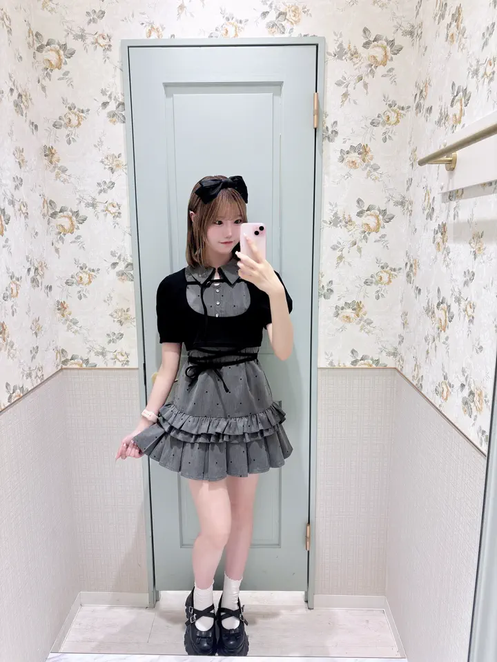 Cross Ribbon Hem Pleats Onepiece｜evelyn（エブリン）公式通販サイト