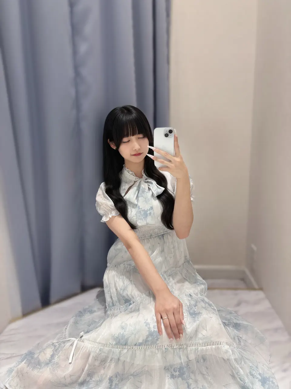 チョーカーリボン花柄ワンピース｜evelyn（エブリン）公式通販サイト