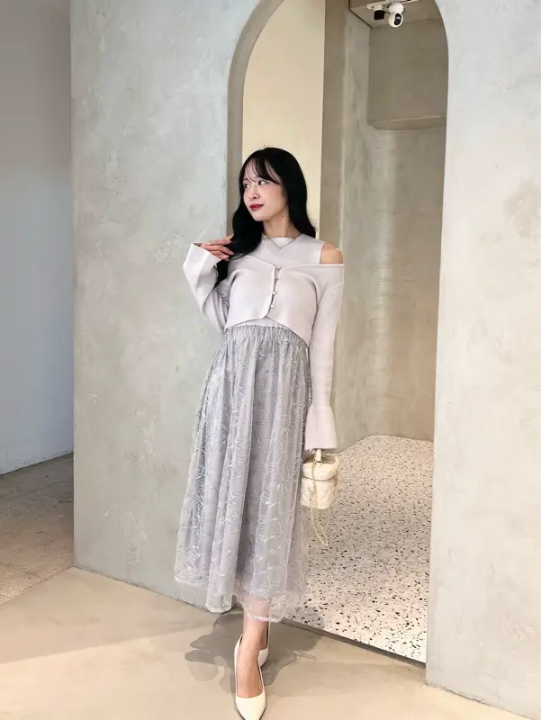 レースたっぷりエプロン♡オーダー1着限定♡ レースドッキングカーデセットOP|evelyn(エブリン)公式通販サイト