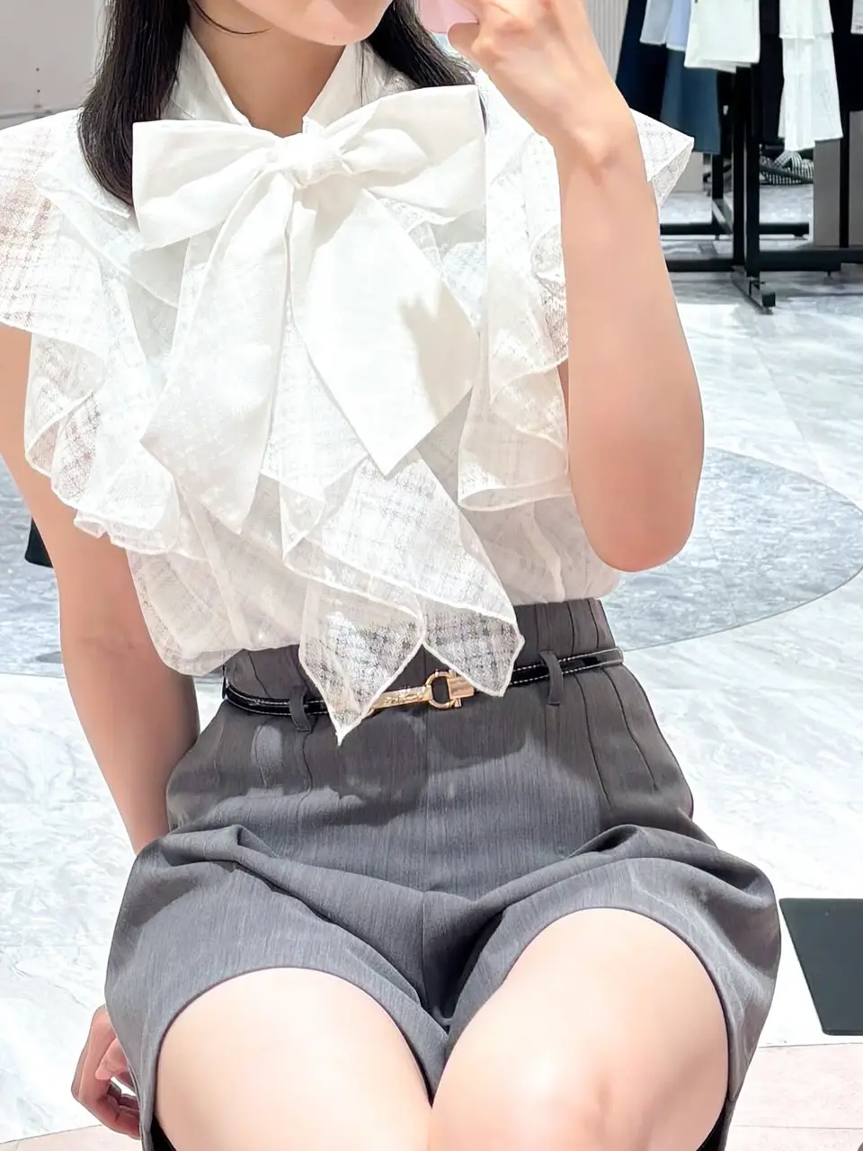 美品 ebure エブール ベルテッドリネンタックショートパンツ 定価4.7万 タックベルトショートパンツ|evelyn(エブリン)公式通販サイト