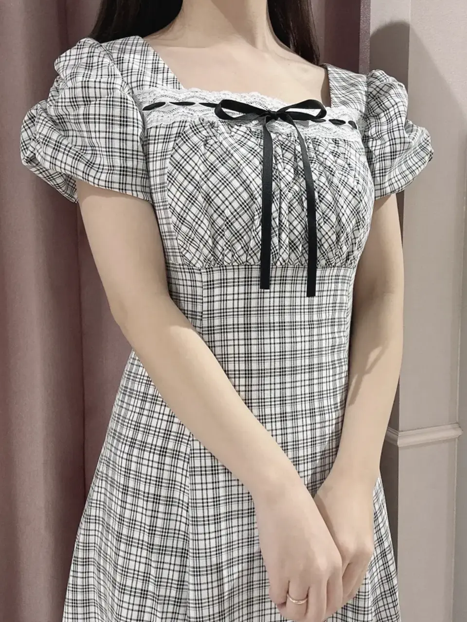 飲*:様 アンミール AnMILLE バストギャザーリボンOP ホワイトチェック バストギャザーリボンワンピース|evelyn(エブリン)公式通販サイト