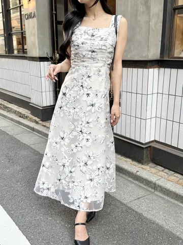 Flowerオーガンジーワンピース｜evelyn（エブリン）公式通販サイト