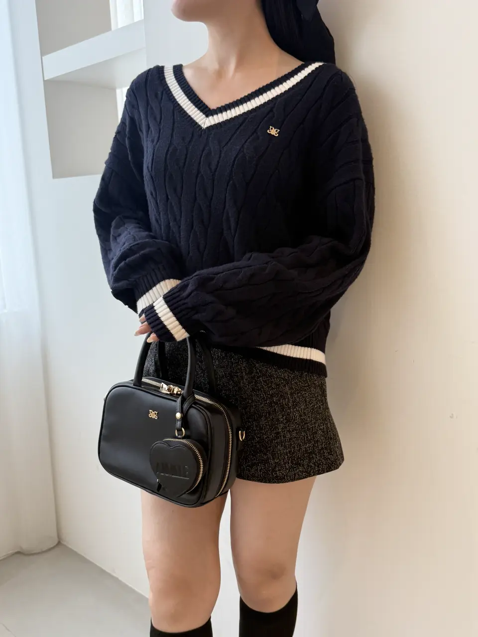 Vネックケーブルニット｜evelyn（エブリン）公式通販サイト