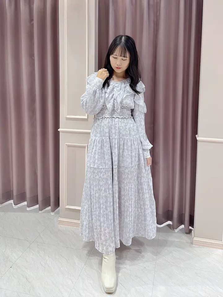 オリジナルフリルプリーツワンピース｜evelyn（エブリン）公式通販サイト