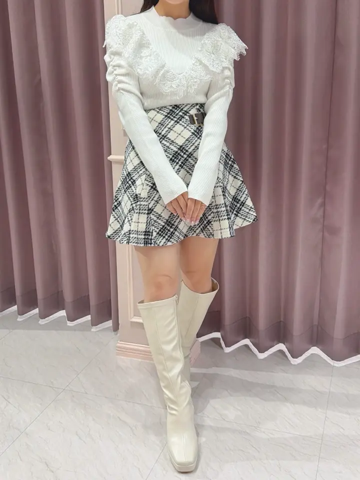 フリルレースニット｜evelyn（エブリン）公式通販サイト