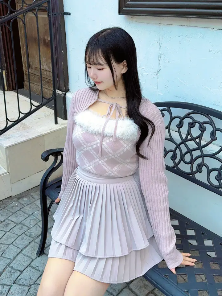 ファーキャミボレロニット｜evelyn（エブリン）公式通販サイト