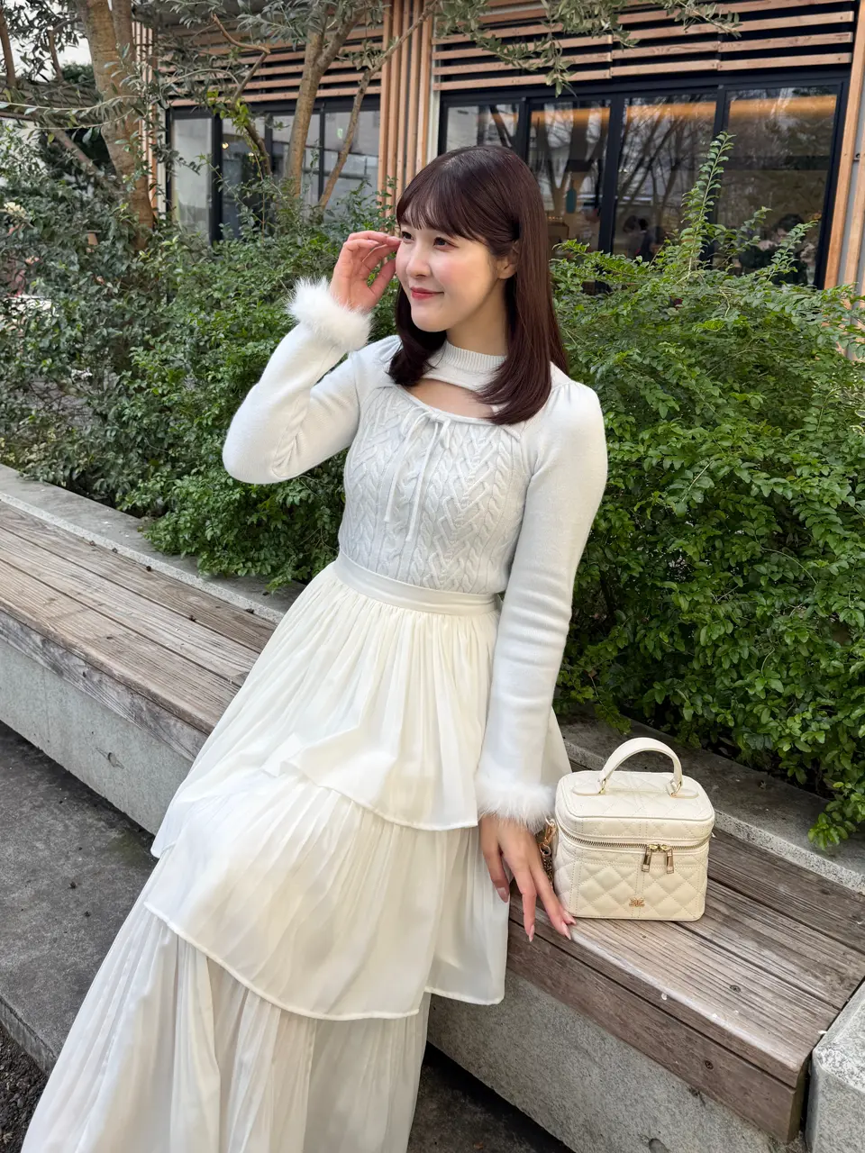 ファーカフスハートケーブルニット｜evelyn（エブリン）公式通販サイト