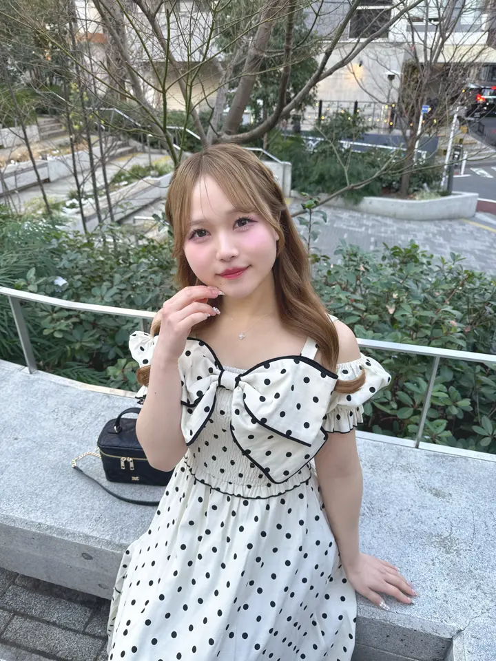 ビッグリボンオフショルワンピース｜evelyn（エブリン）公式通販サイト
