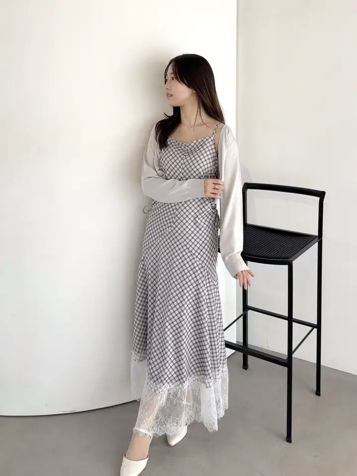 新品タグ付き　アンミール　ドロストキャミワンピ　ドット ドロストキャミワンピース｜evelyn（エブリン）公式通販サイト