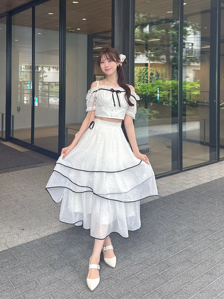 Anmille オフショルTP×ヘムレイヤードSK SET DOT オフショルトップス×ヘムレイヤードスカート セット｜evelyn