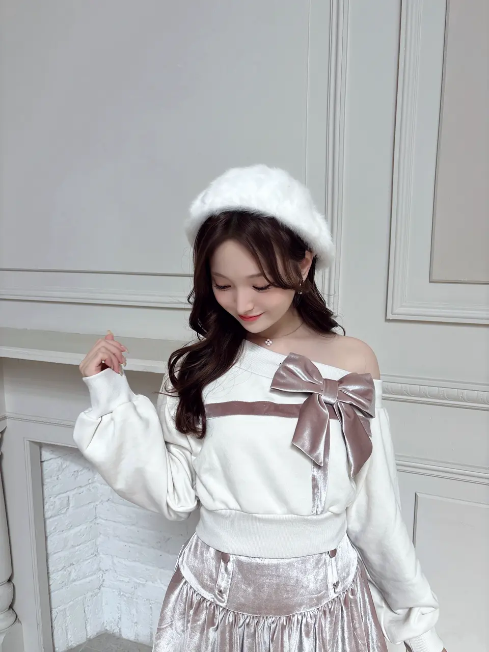 Velvet Gather Mini Skirt｜evelyn（エブリン）公式通販サイト