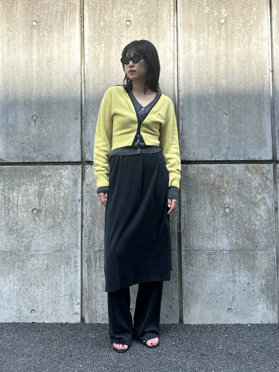 *Future カーディガン V-Neck Layered Cardigan