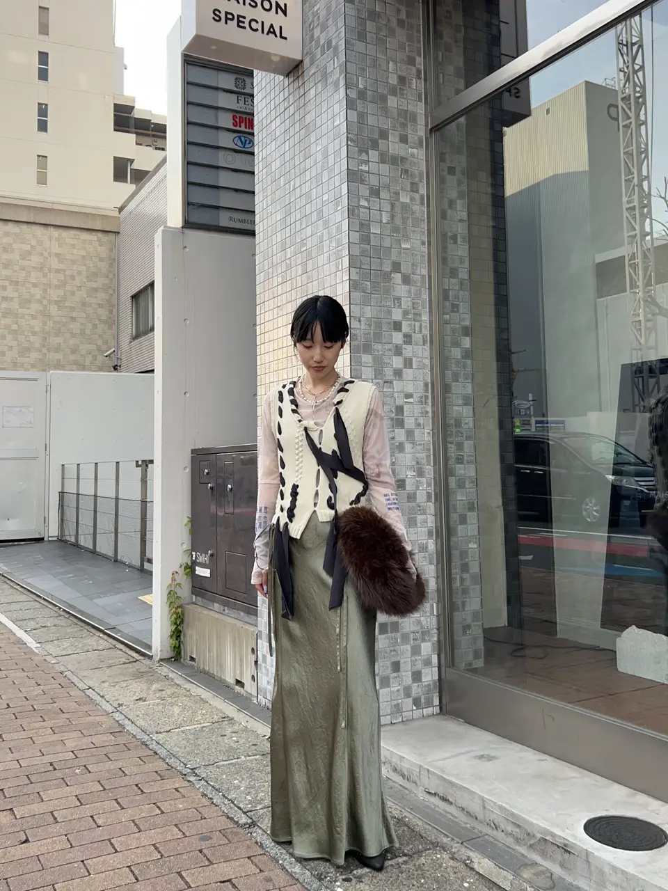 Ribbon Stitch Knit Vest