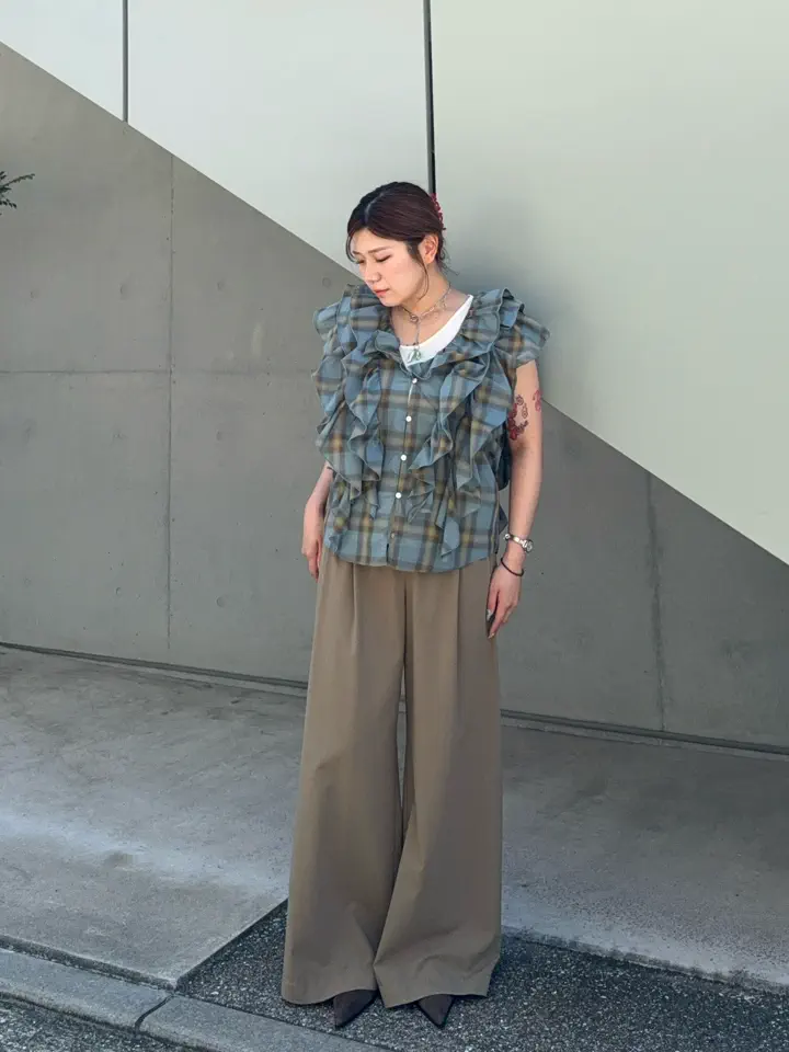SALE】Ruffle Check Shirts