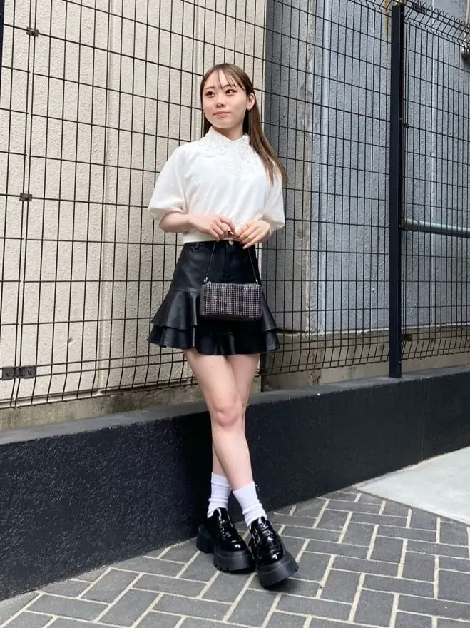 クロップドスウェット | Narcissus WEB STORE