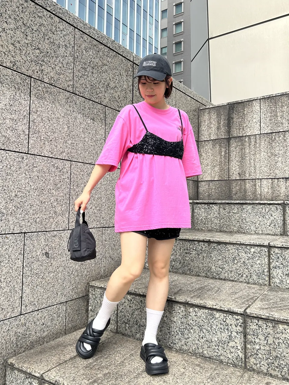 MM6 スパンコール ショートパンツ セール】【Narcissus】スパンコールショートパンツ（その他