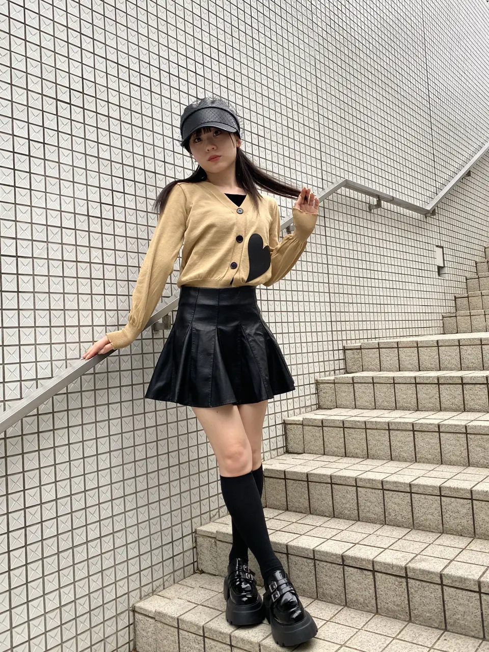 【新品】Narcissus ナルシス カンカンフリルミニスカート　黒　完売品 Narcissus（ナルシス）の「【Narcissus】レザーフリルミニ