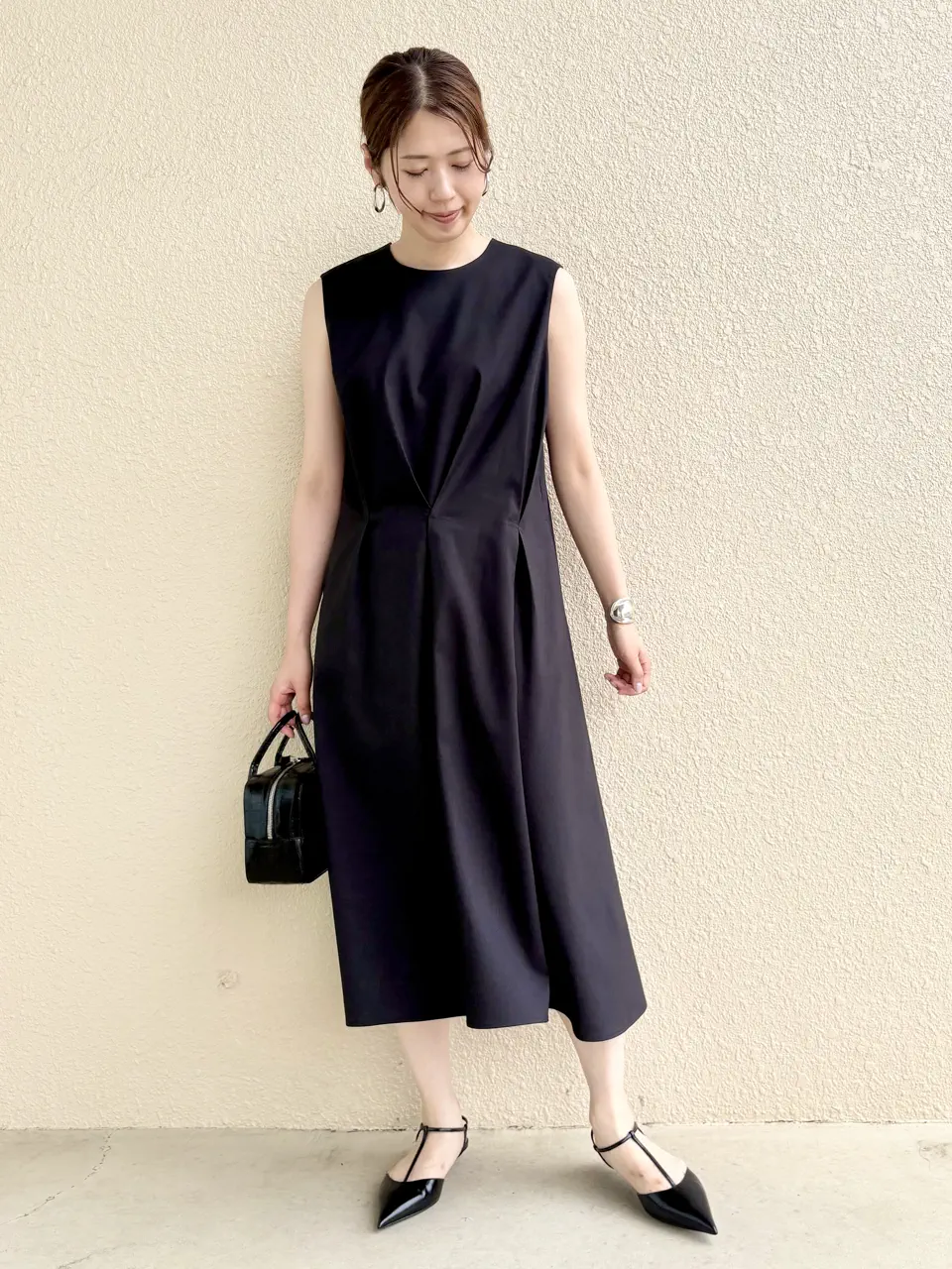 ハンドメイド　リネンAラインタックワンピース リネン混オックス・アシメタックワンピース/DoCLASSE