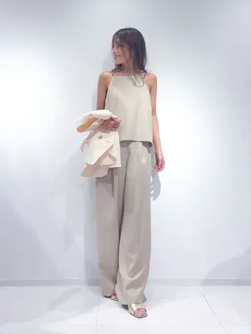 GRACE CONTINENTAL yukimi yonee コーディネート画像