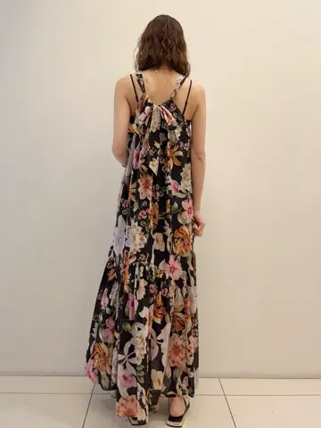 GRACE CONTINENTAL 亀田 未希 コーディネート画像