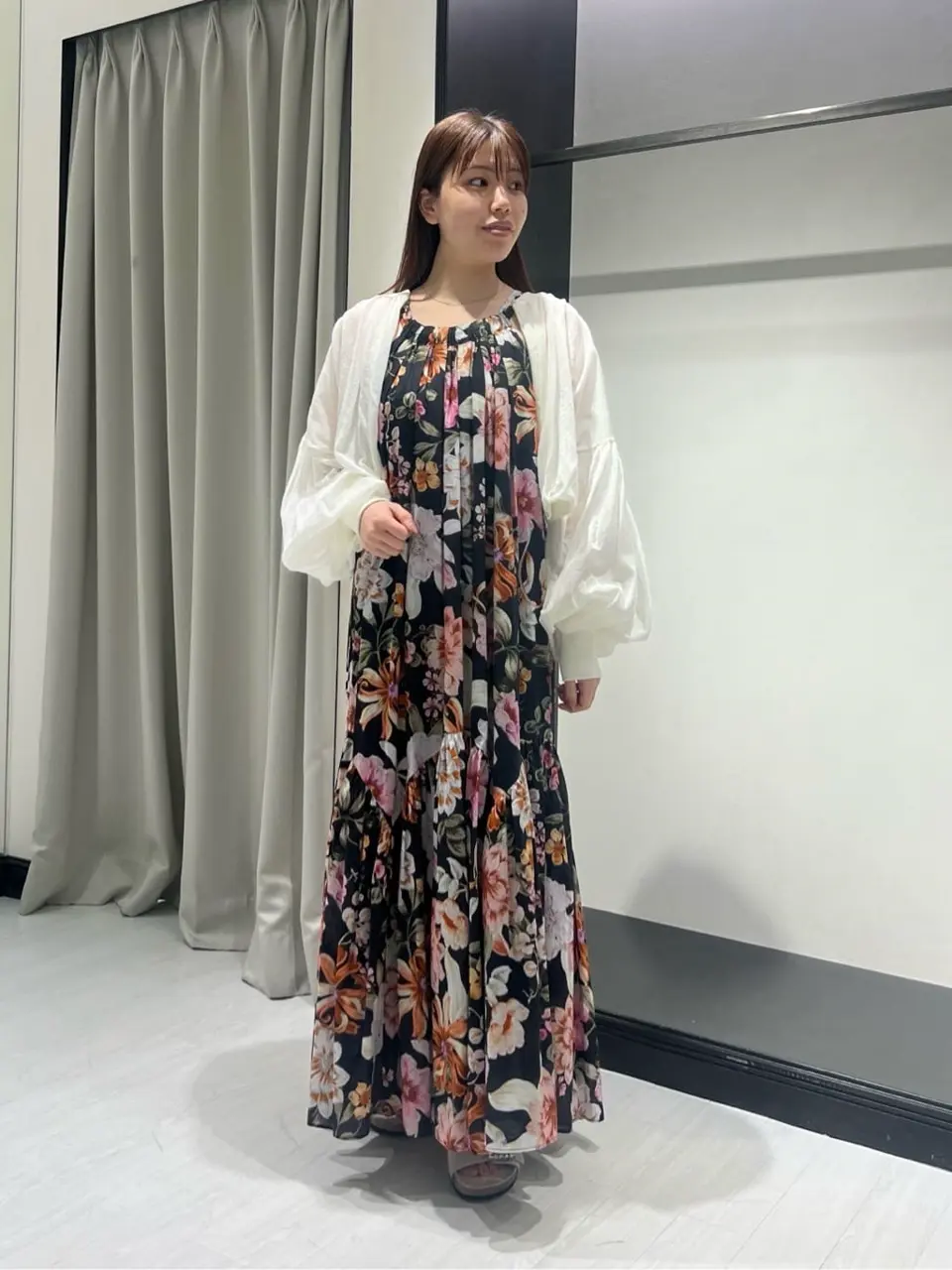 GRACE CONTINENTAL 赤坂 梨来 コーディネート画像