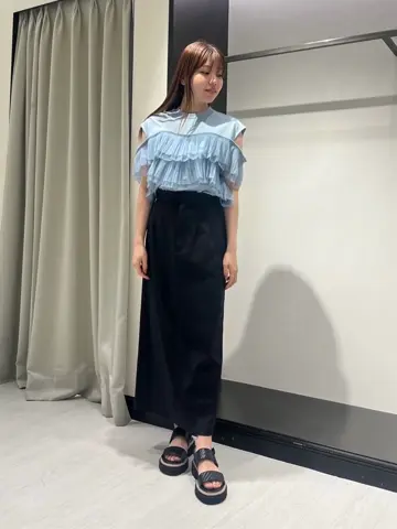 GRACE CONTINENTAL 赤坂 梨来 コーディネート画像