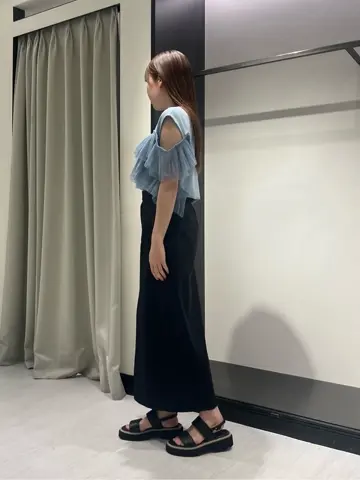 GRACE CONTINENTAL 赤坂 梨来 コーディネート画像