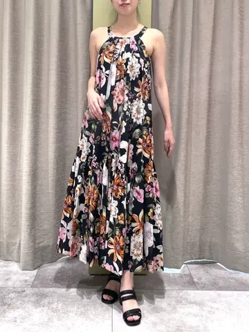 GRACE CONTINENTAL 端場　わかな コーディネート画像