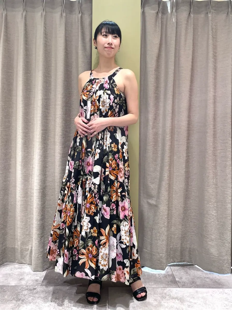 GRACE CONTINENTAL 端場　わかな コーディネート画像